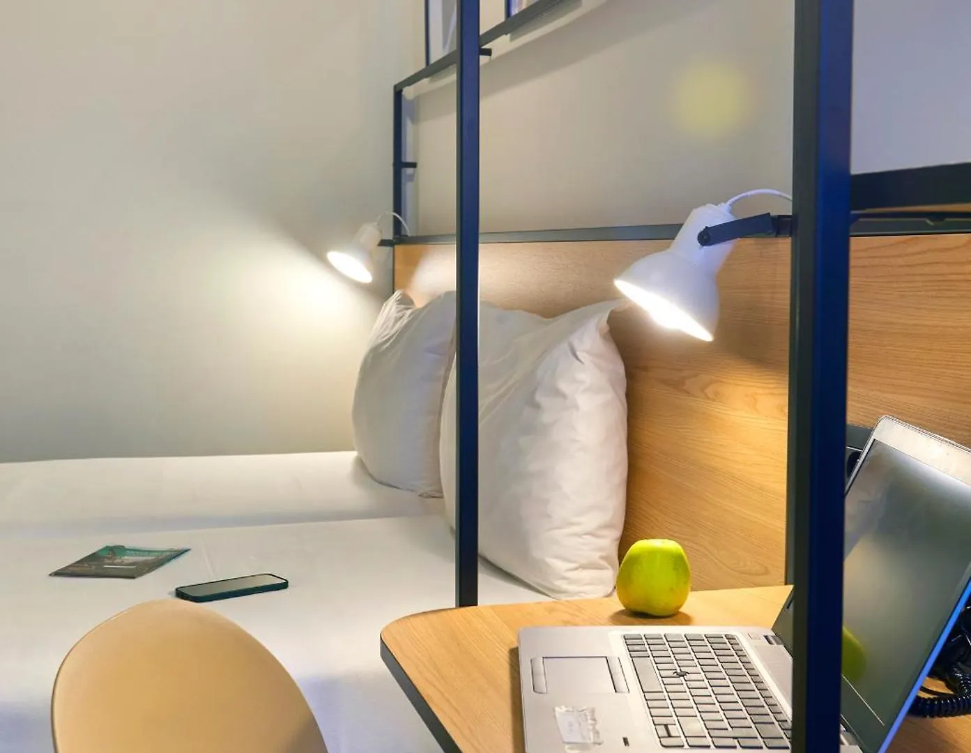 Ibis Lorient Centre Gare Hotel 3*,  France
