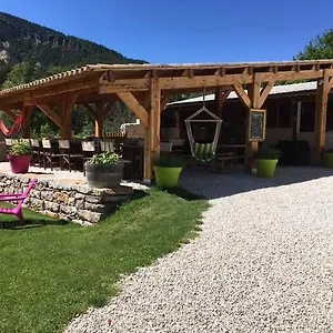 camping-calme-et-nature.fr-provencehotel.com/