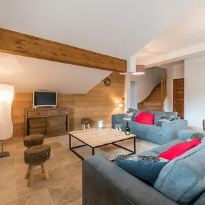 les-terrasses-de-perrieres.hotels-rhonealpes.com/